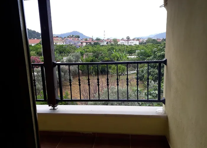 Hotel Kybele Gocek 3*